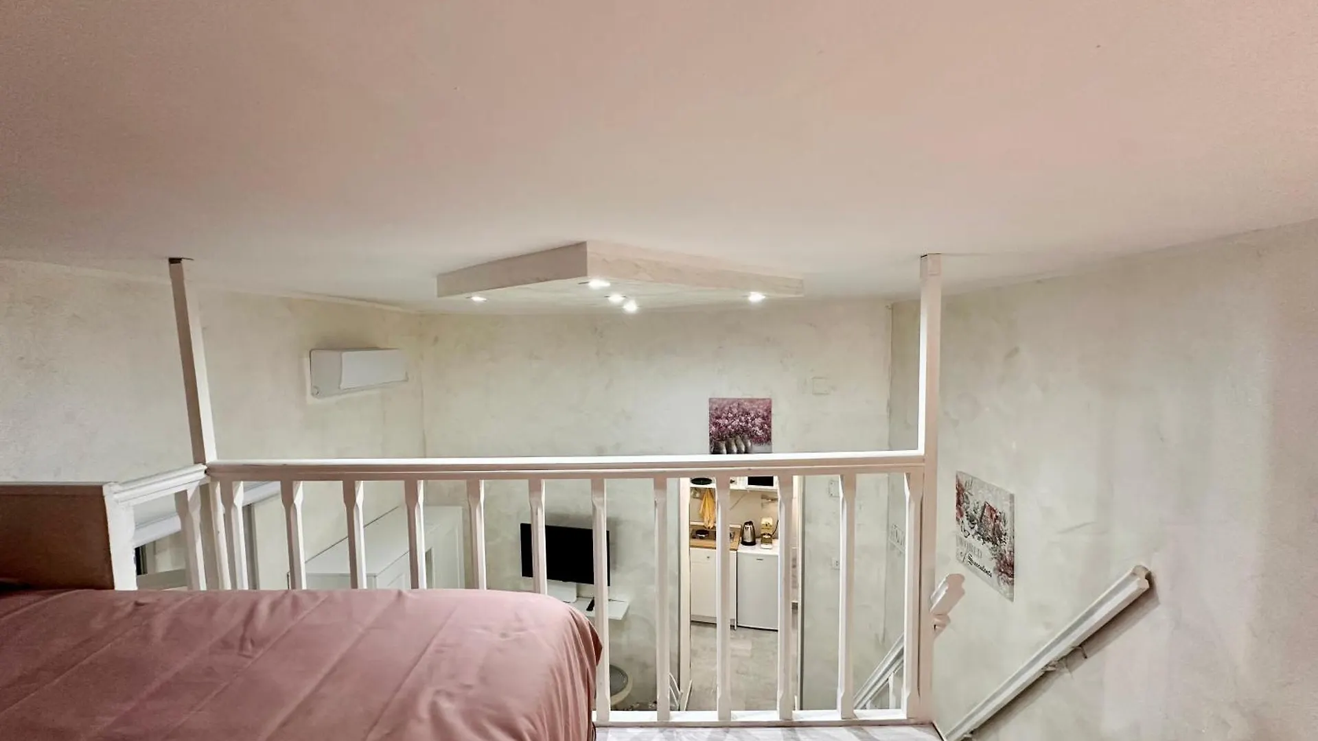 Roila House - Self Checkin Apartment Naples