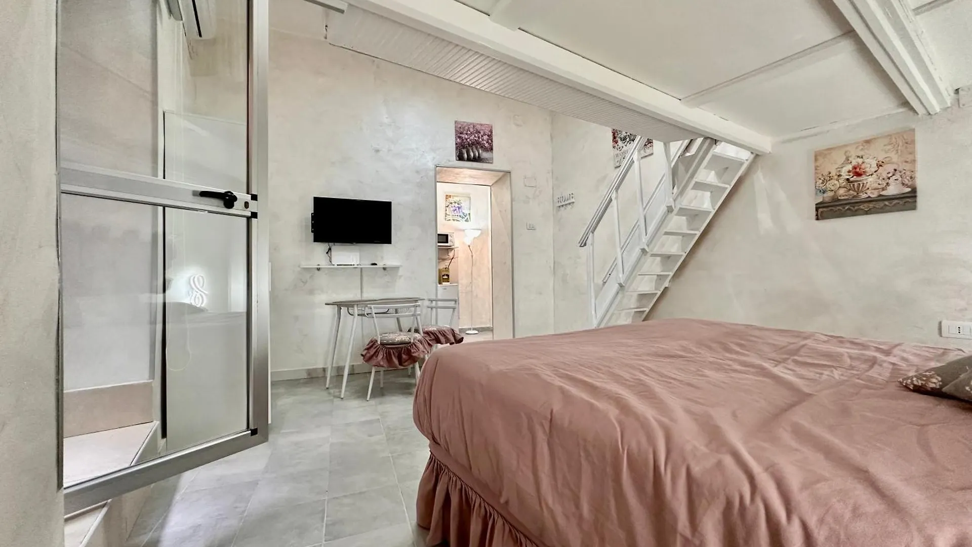 Roila House - Self Checkin Apartment Naples